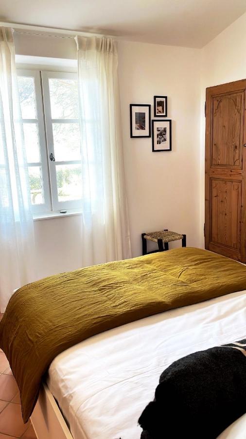 Bed and Breakfast Le Cigalon Le Beausset Habitación foto