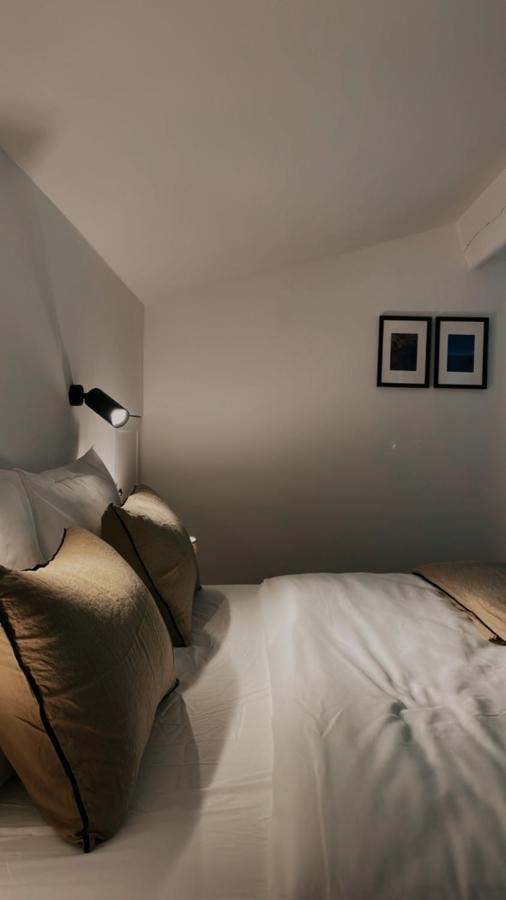 Bed and Breakfast Le Cigalon Le Beausset Habitación foto
