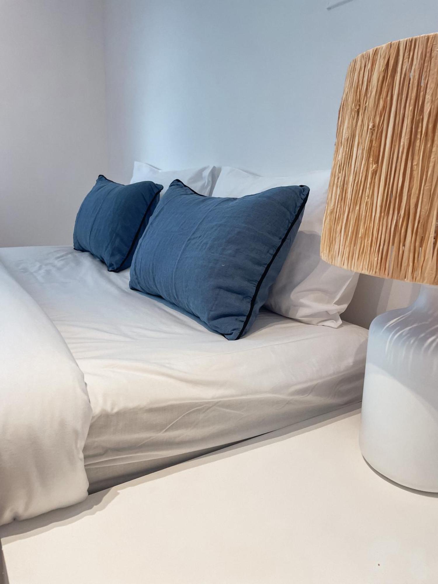 Bed and Breakfast Le Cigalon Le Beausset Habitación foto