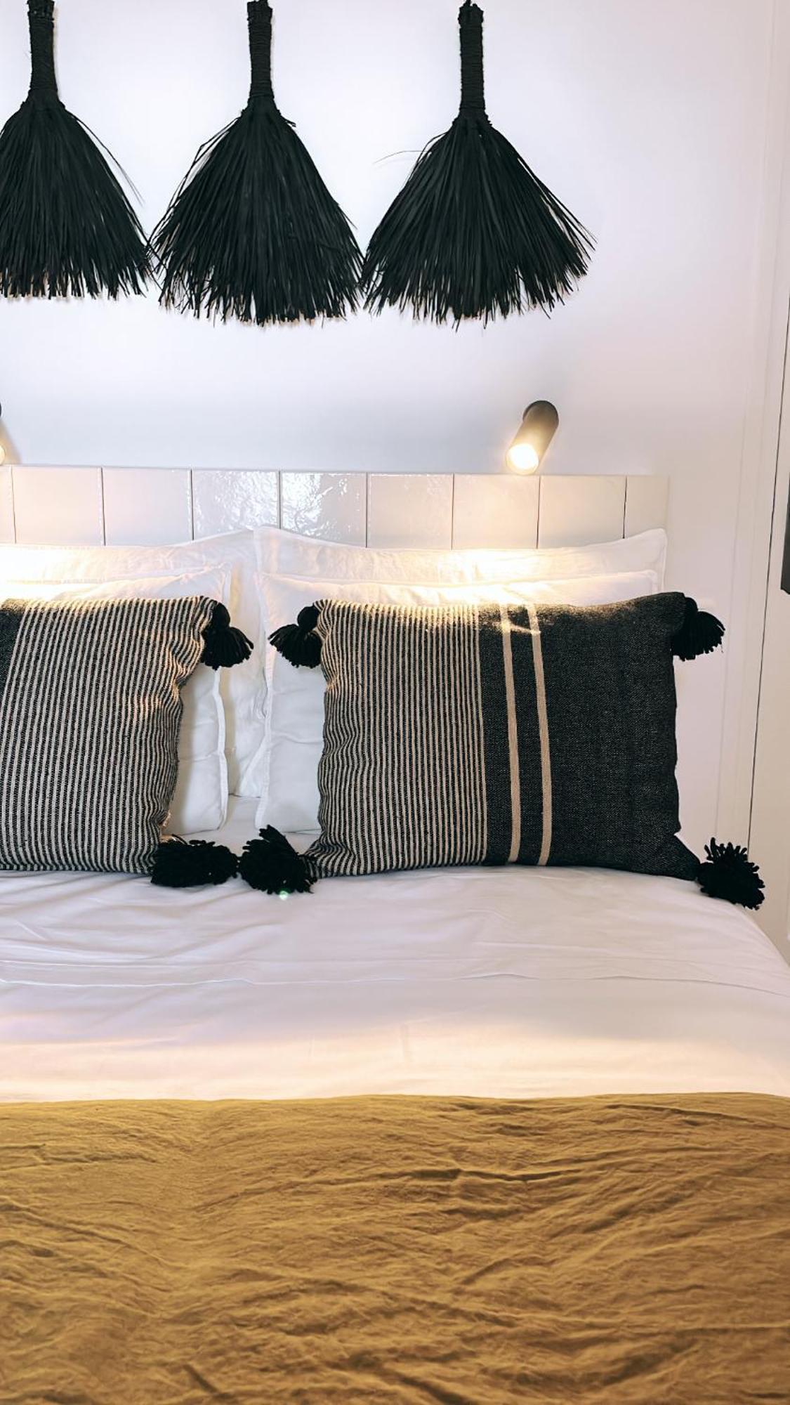 Bed and Breakfast Le Cigalon Le Beausset Habitación foto